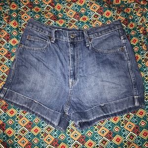 GAP high-wasted shorts